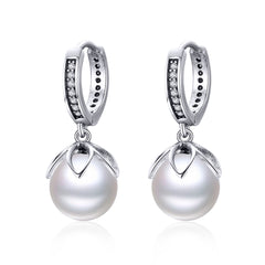 Glam Pearl Drop Earrings - Lullaboo