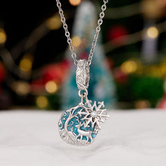 White Christmas Dangle Charm - Lullaboo