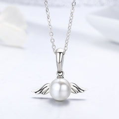 Pearl Angel Wings Charm - Lullaboo