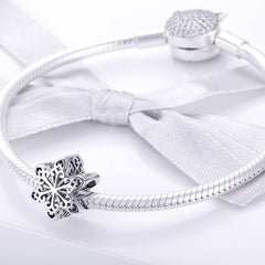 Snowflake Silver Charm - Lullaboo