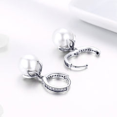 Glam Pearl Drop Earrings - Lullaboo