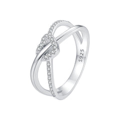 Geometric Twisted Heart Ring - Lullaboo