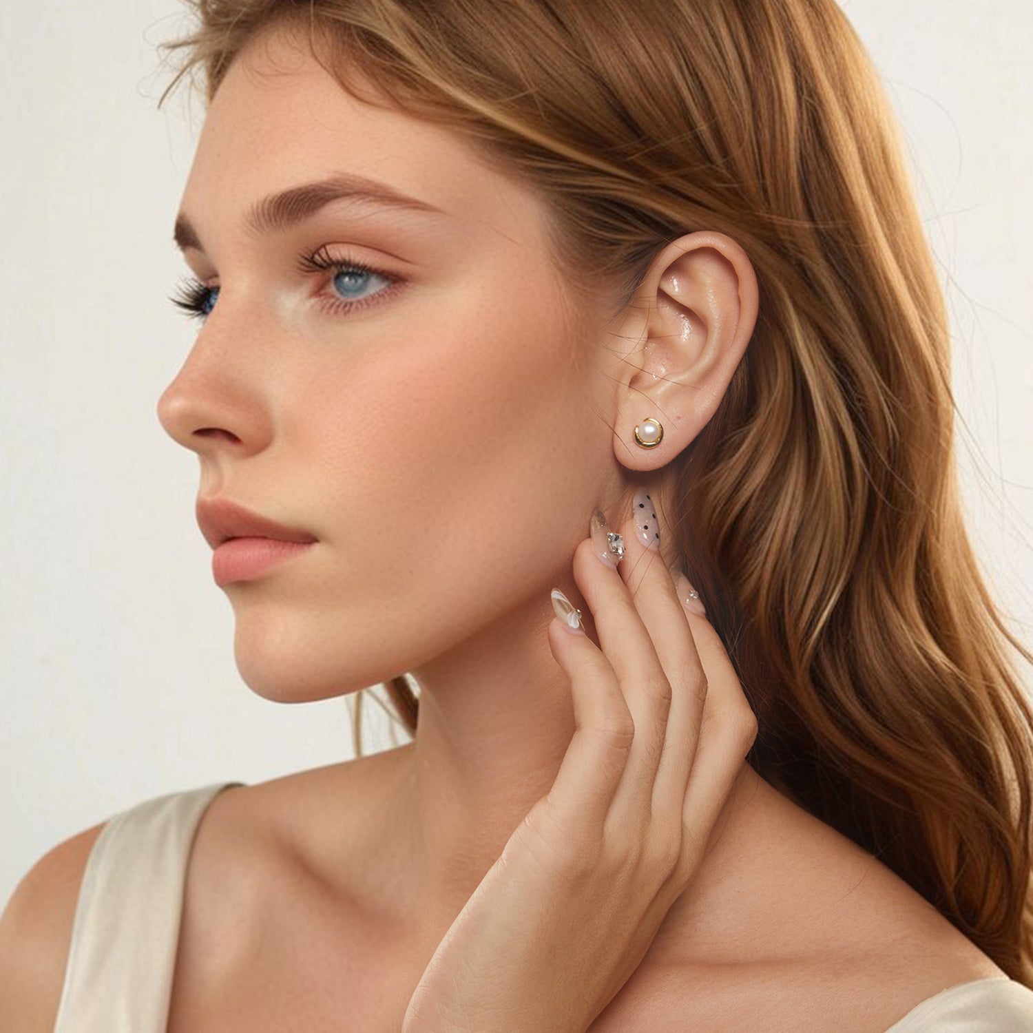 Gold Pearl Stud Earrings - Lullaboo