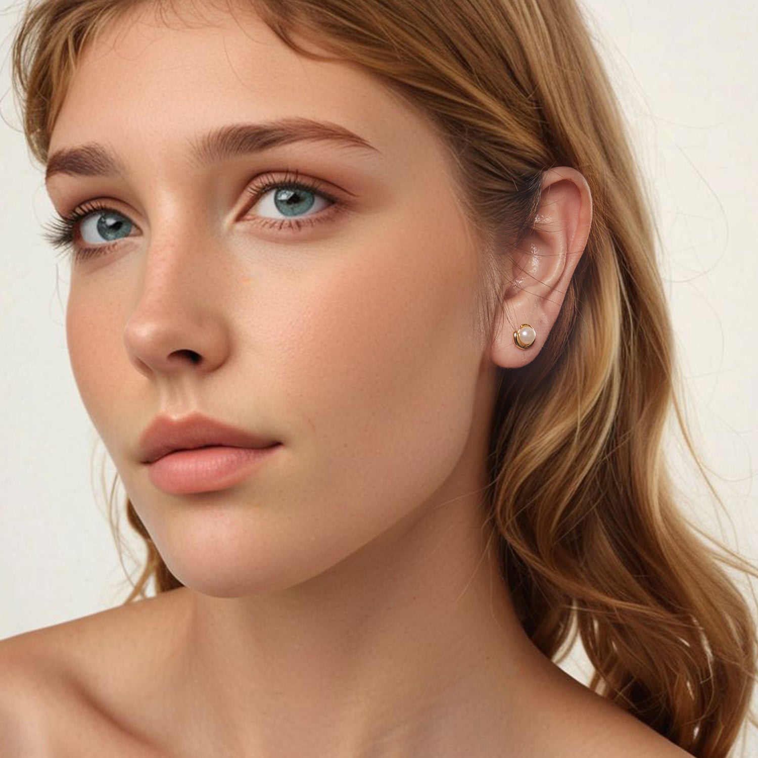 Gold Pearl Stud Earrings - Lullaboo