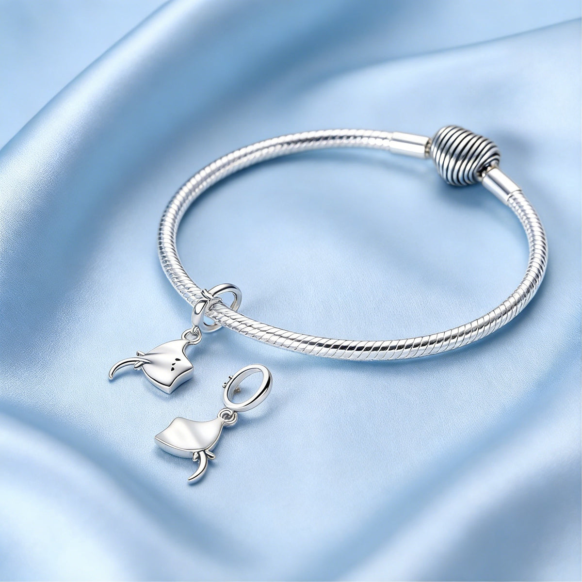 Stingray Dangle Charm - Lullaboo