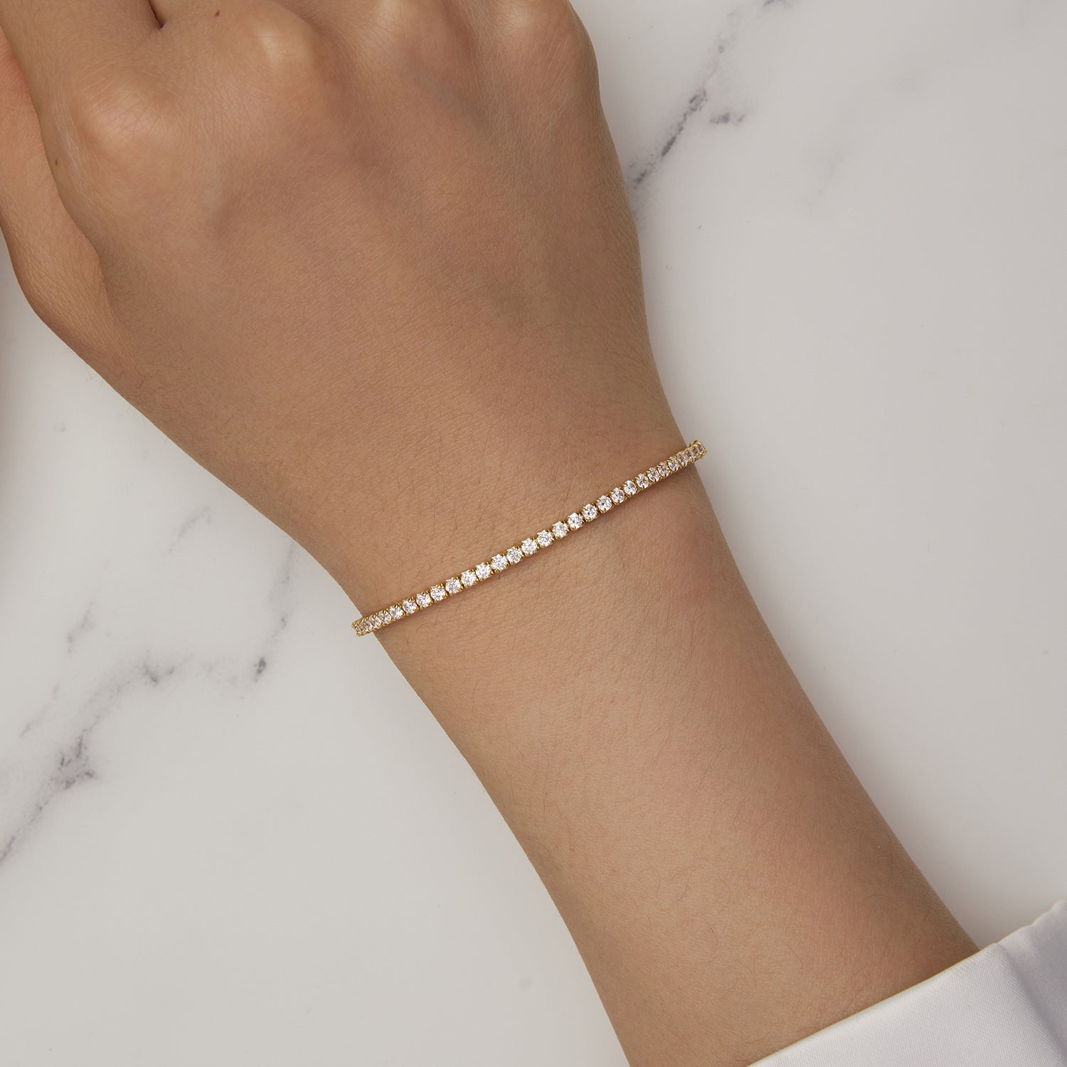 Gold Sparkling Strand Bracelet - Lullaboo