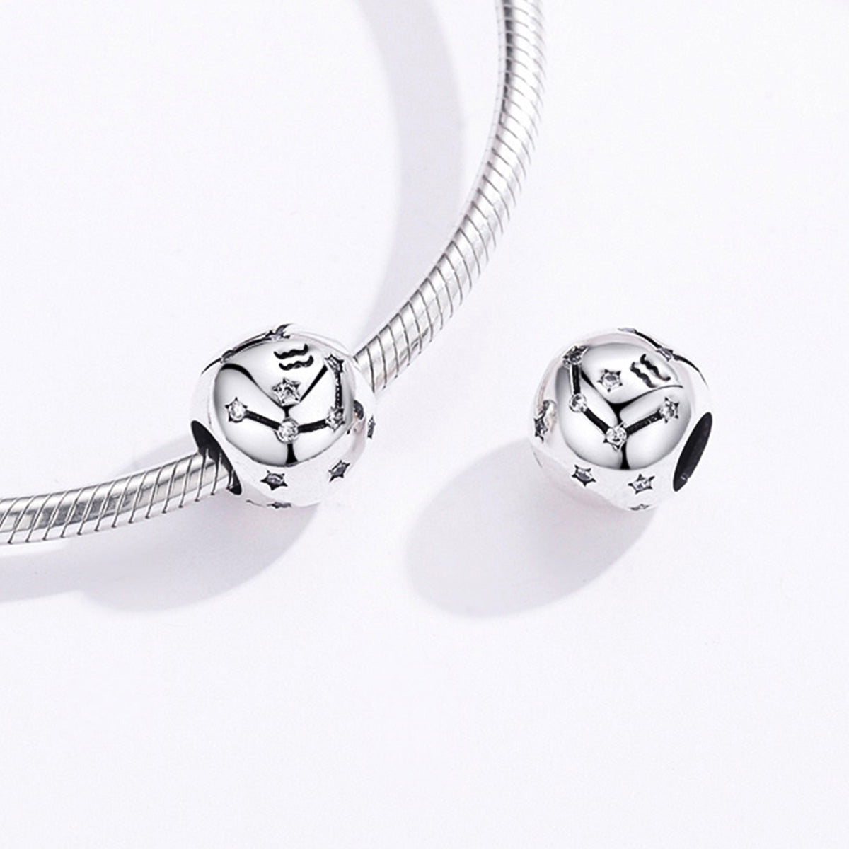 Zodiac Aquarius Charm - Lullaboo