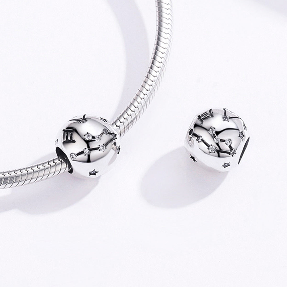 Zodiac Gemini Charm - Lullaboo