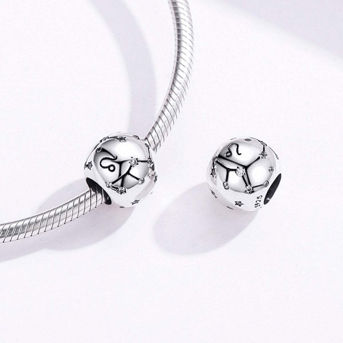 Zodiac Leo Charm - Lullaboo