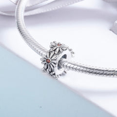 Daisy Chain Spacer Charm - Lullaboo