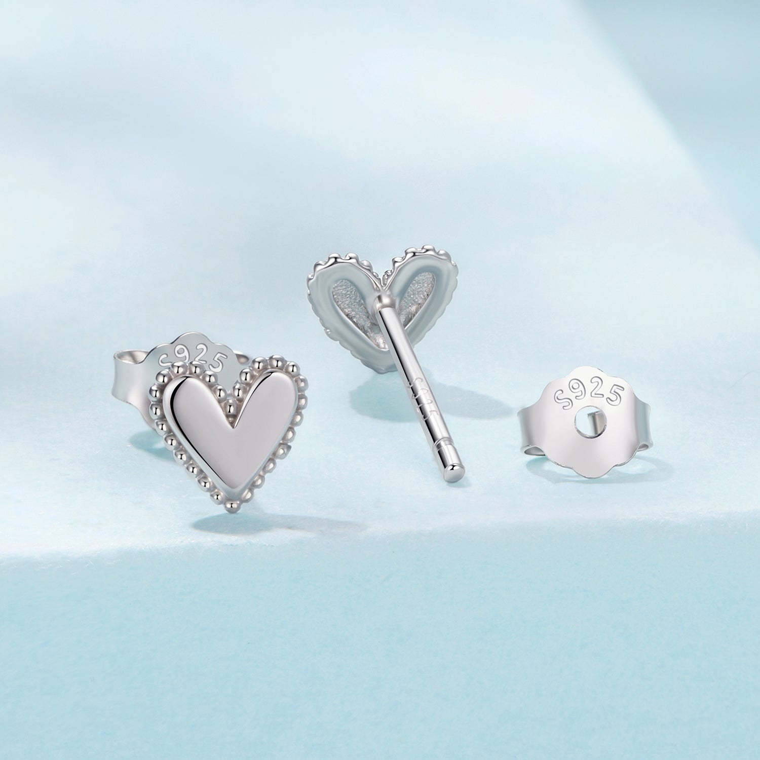 Mini Heart Stud Earrings - Lullaboo