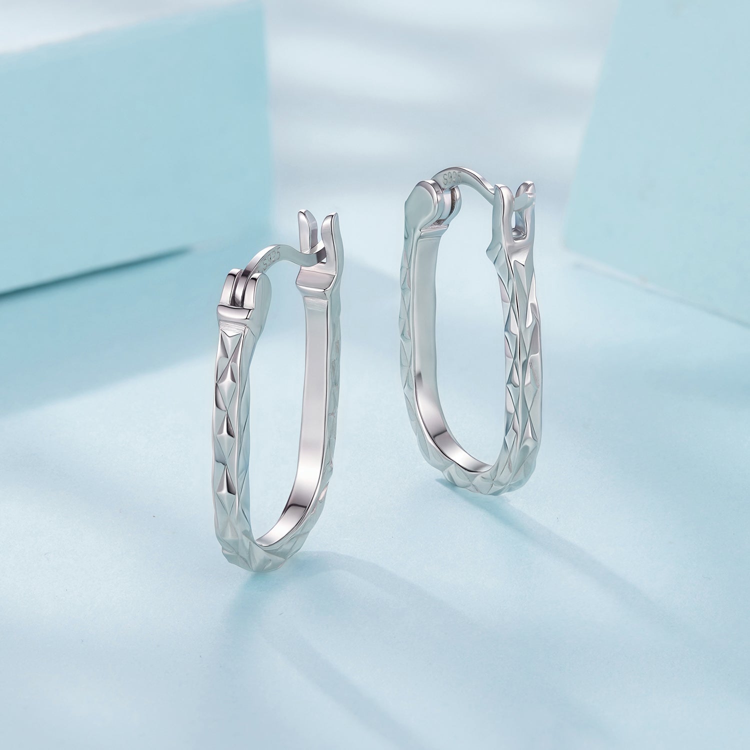 Carved Floral Ear Cuff Earrings - Lullaboo